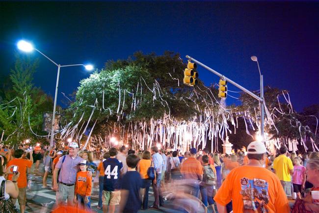 Avoiding Halloween Mischief: How Apartment Managers Can Minimize Vandalism & Liability